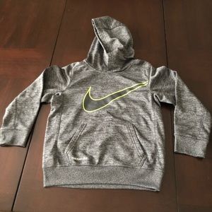 Youth boy’s Nike hoodie, size 7